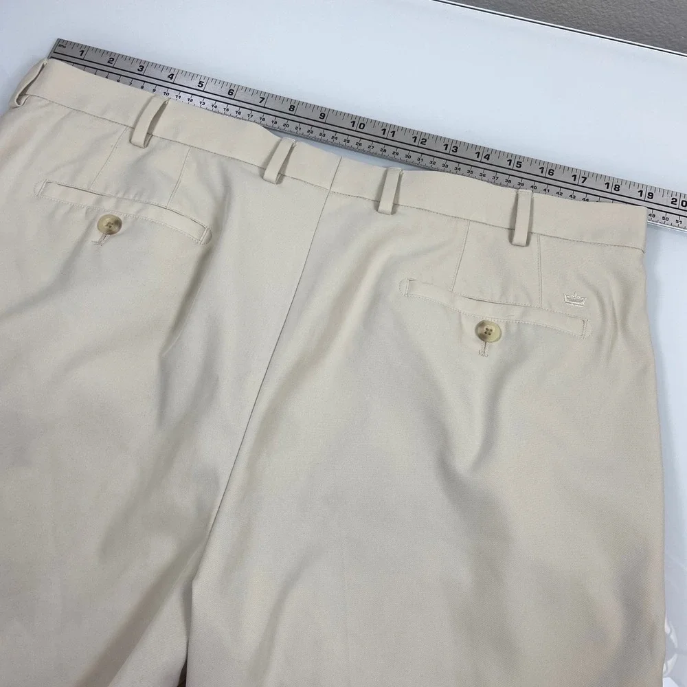 Peter Millar Mens 38 Beige Performance Wicking Golf Shorts Good Solid Khaki Flaw